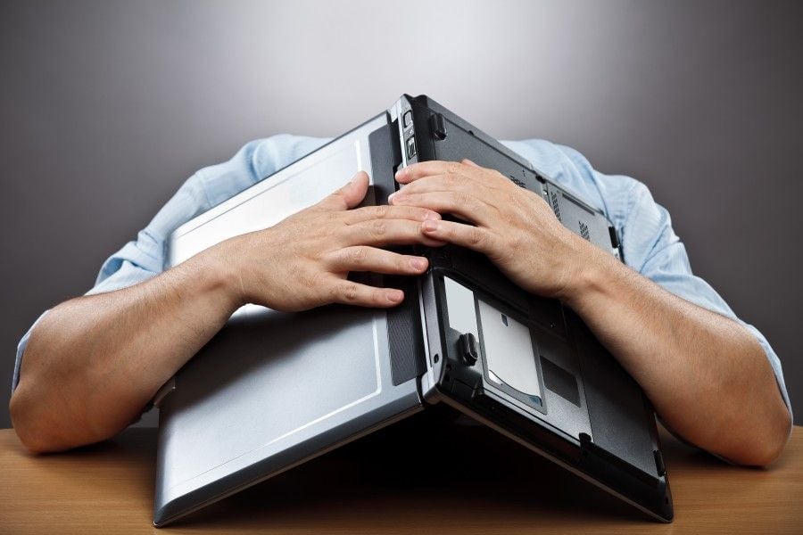 Working From Home? Sanity-Saving Tools (+ Pro Tips)